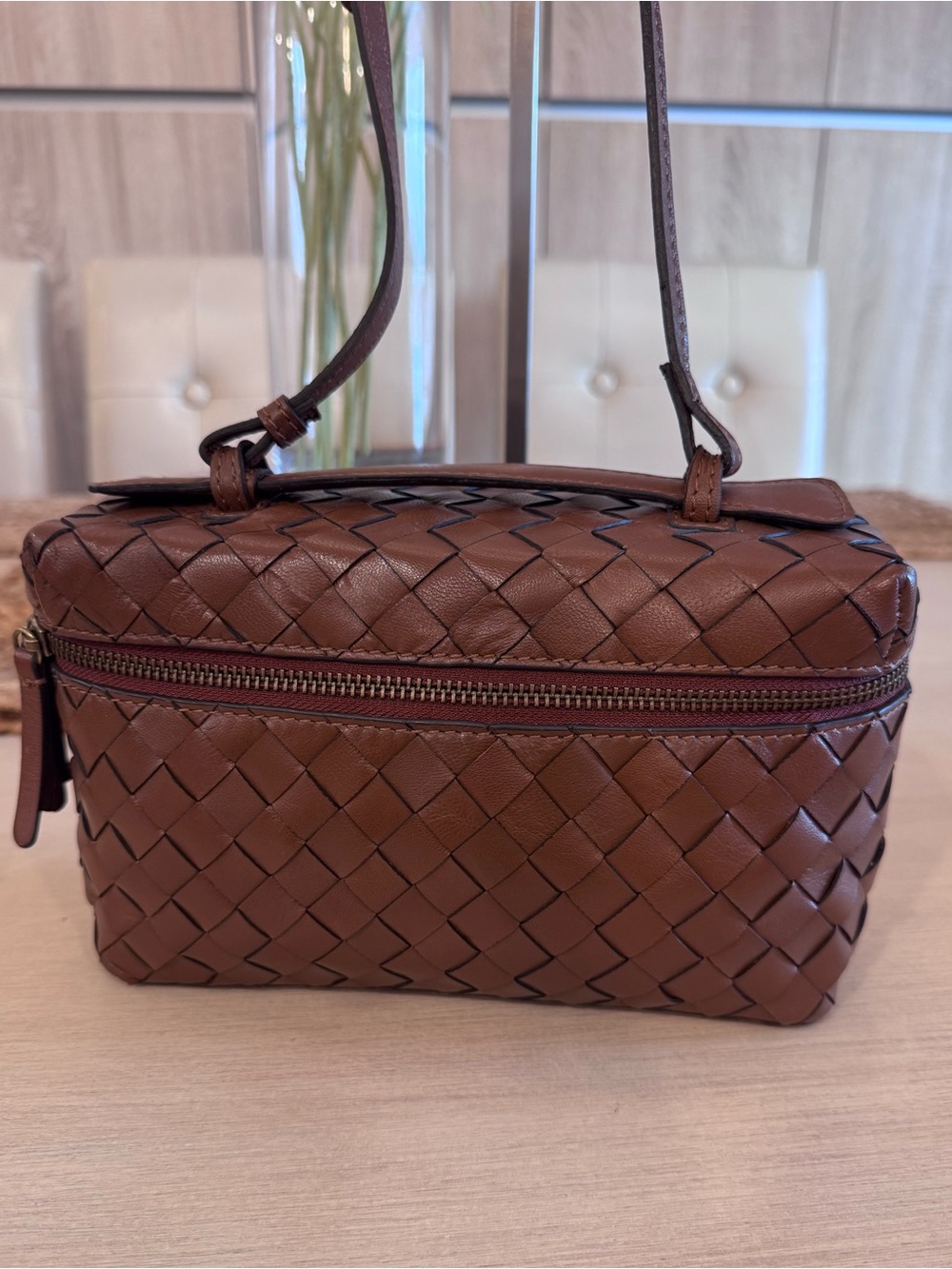 Intrecciato Supple Woven Leather Crossbody Shoulder Bag - Chocolate Brown